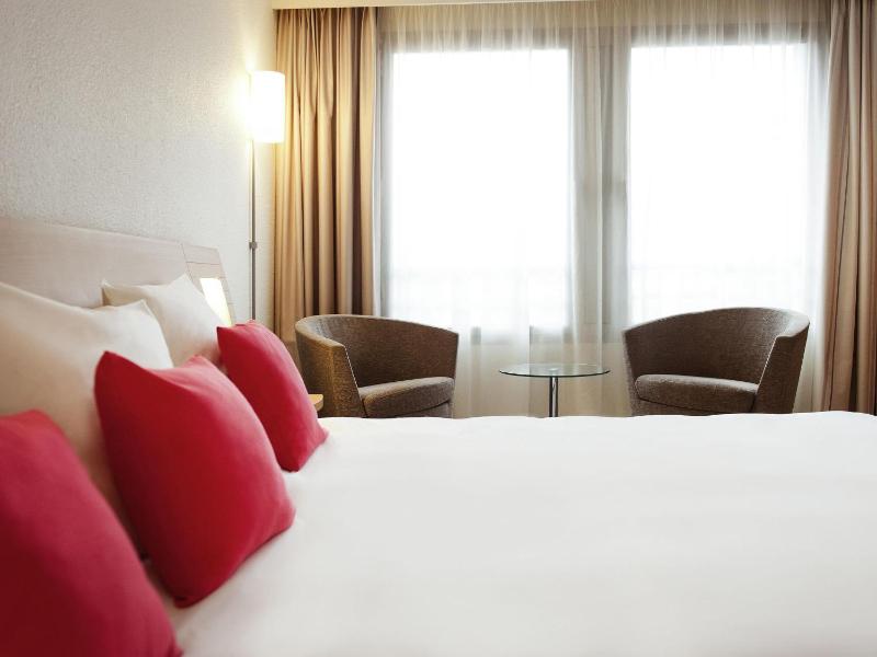 Novotel Lille Centre Gares - image 3