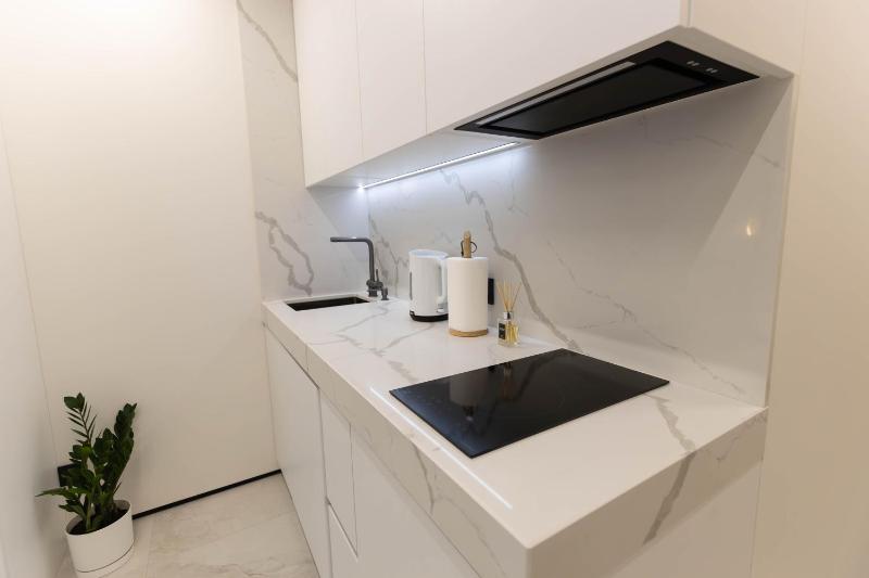 White Lines Premium Apartments City Center - image 8