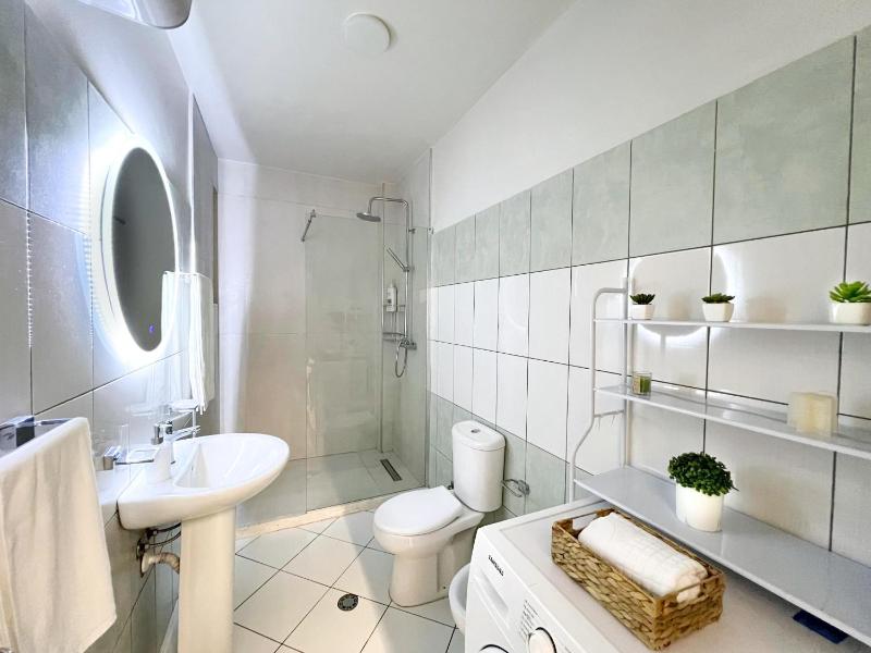 Shkodra Relax Apartment - image 7