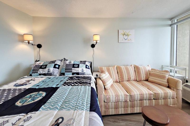 Pirates Cove Condo Unit #401 - image 9