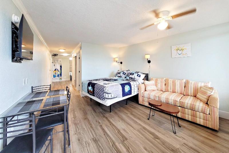 Pirates Cove Condo Unit #401 - image 19