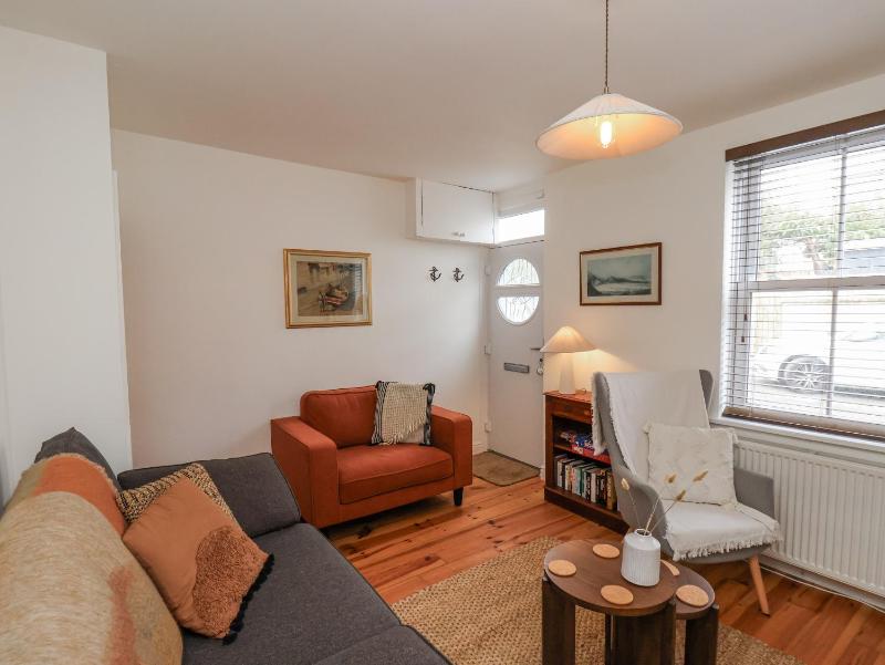 Launcher's Cottage - image 36