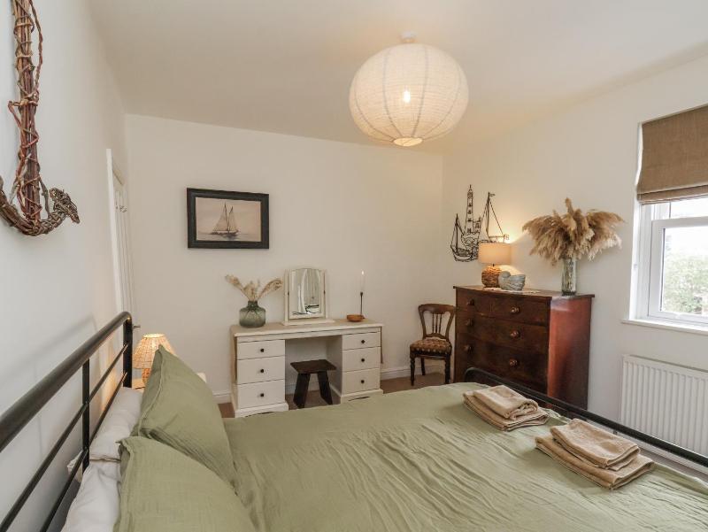 Launcher's Cottage - image 38