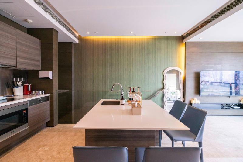 ZHome-SuHe Luxury Mansion-Near NanJing Road - image 13