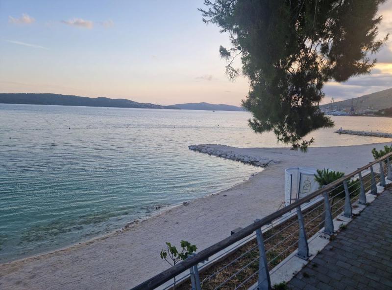 Apartment Antonia Trogir - Two-Bedroom Apartment With Sea View - image 16