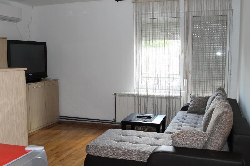 Apartment with Balcony image 3