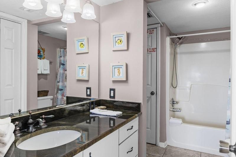 Ocean House 2601 - image 3