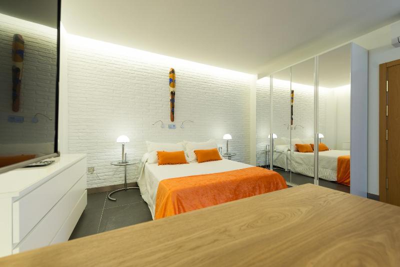 Suites Garden Loft Miro - image 21