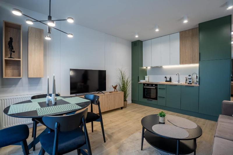 Przytulne Studio Sikorskiego Balkon i Parking by Noclegi Renters - image 7