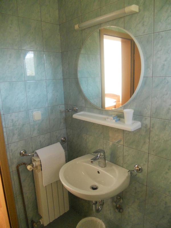 Triple Room image 3