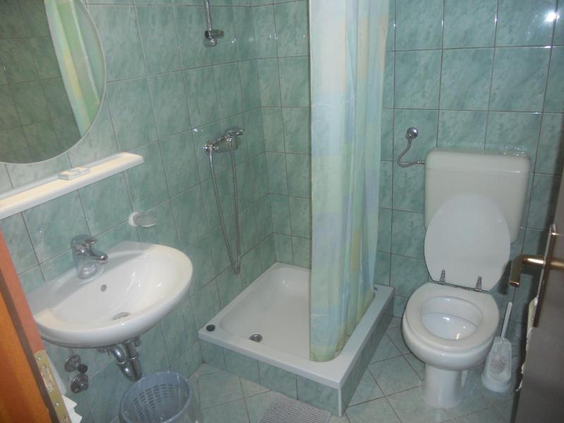 Triple Room image 2