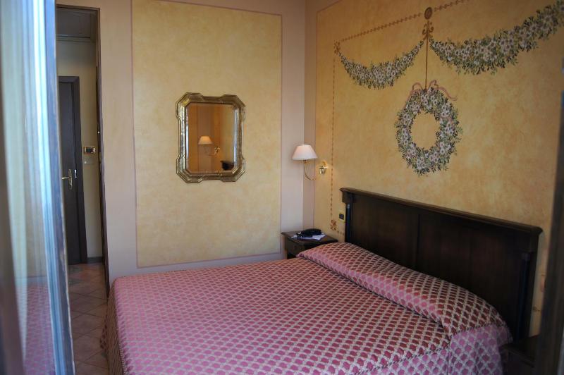 Hotel Lugana Parco Al Lago - image 38