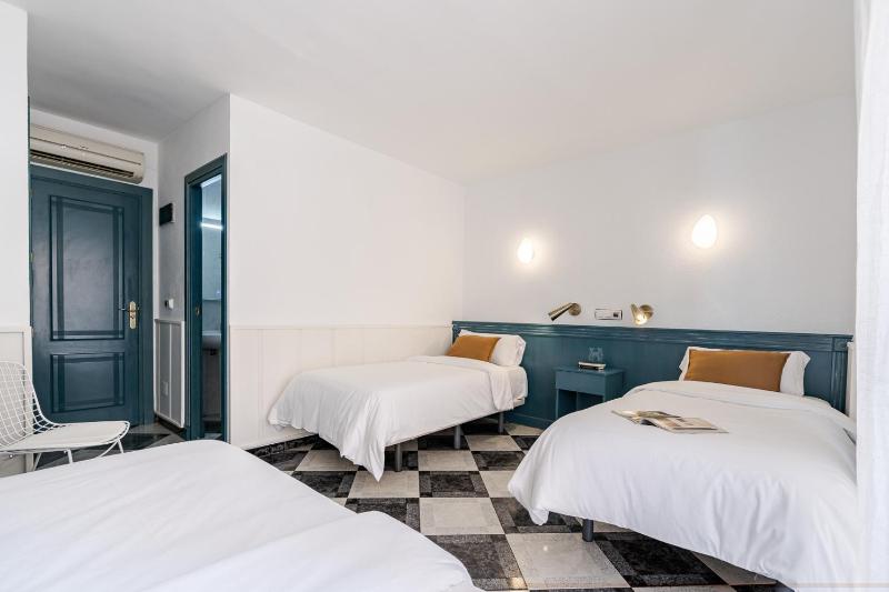 Hotel Agur - image 19
