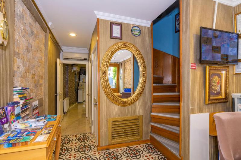 Walnut Shell Hotel-Old City Sultanahmet - image 14