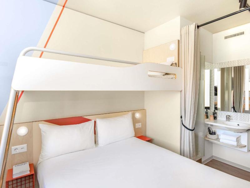 ibis budget Lugano Paradiso - image 25