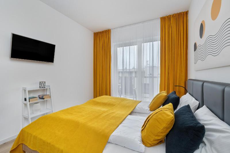 Stela Water Side Apartment - Swimming Pool & Sauna by Renters Prestige - image 44