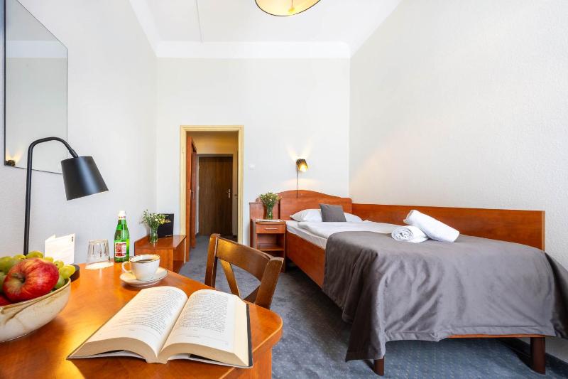 Hotel Polonia Centrum - image 10