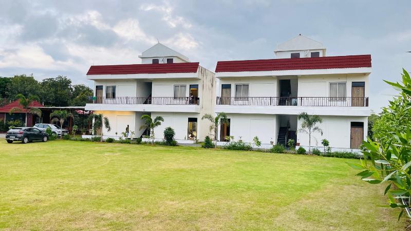 Redberry Resort Pushkar - image 11