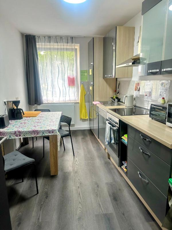 Zenger Homesharing - image 12