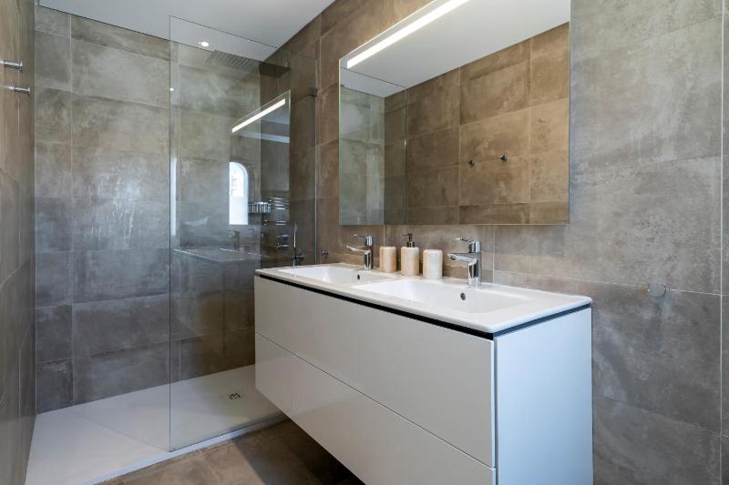 Villa Cyan by SAPvillas - image 39