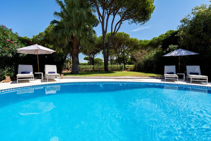 Villa Cyan by SAPvillas - image 30