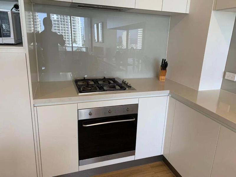 A Lovely 1 Bedroom Apt in Surfers Paradise - image 8