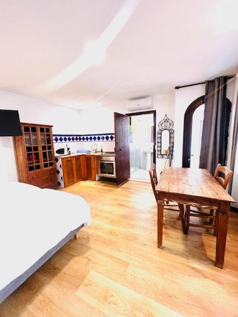 El Beaterio Apartments - image 42