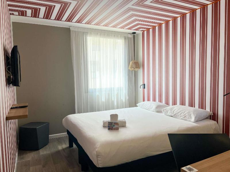 Ibis Styles Nimes Gare Centre Hotel - image 17
