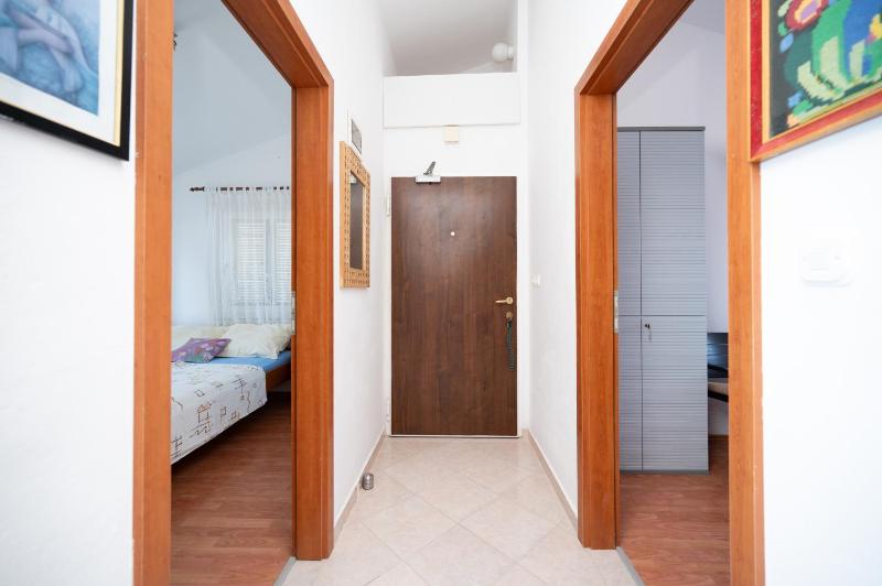 Apartments by the sea Bibinje Zadar - 18156 - image 8