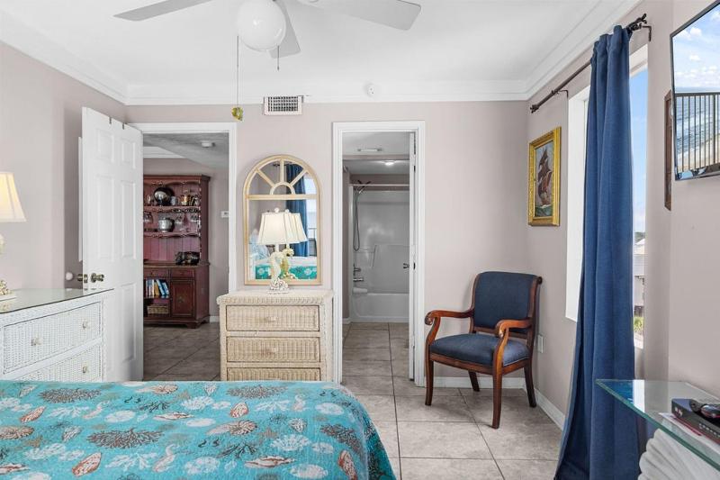 Ocean House 2601 - image 25