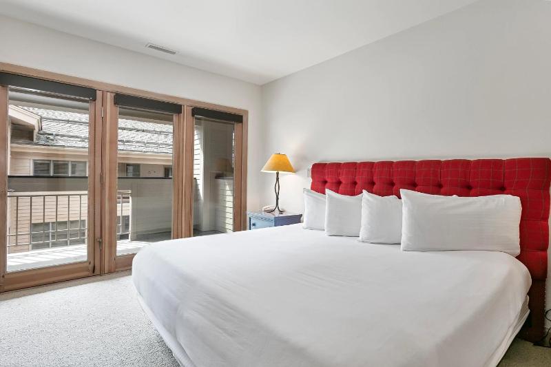 Royal Plaza at Deer Valley Resort - One Bedroom Condo #302 - image 11