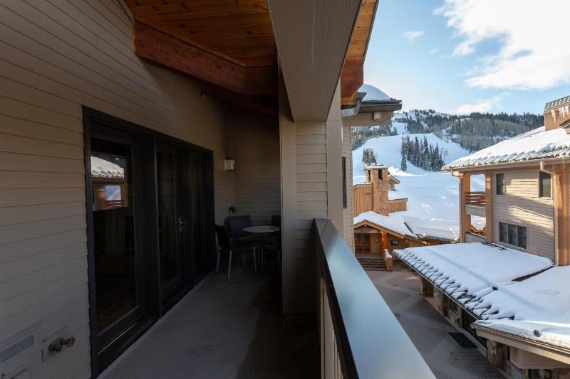 Royal Plaza at Deer Valley Resort - One Bedroom Condo #302 - image 5