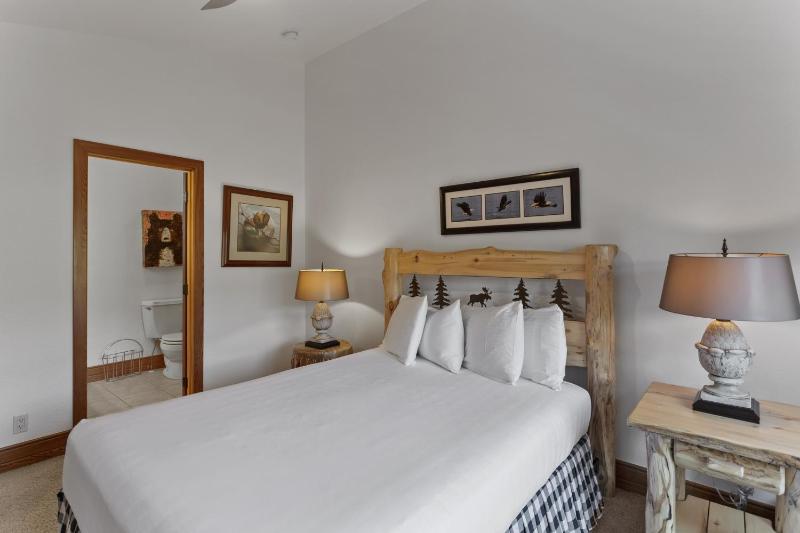 Solamere Drive Home at Deer Valley Resort - 6 Bedroom Home with Hot Tub #3220 - image 8