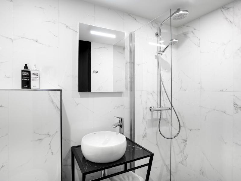 Ibis Styles Amsterdam Amstel - image 2