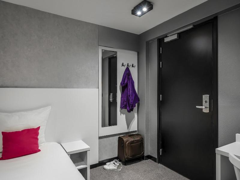 Ibis Styles Amsterdam Amstel - image 12