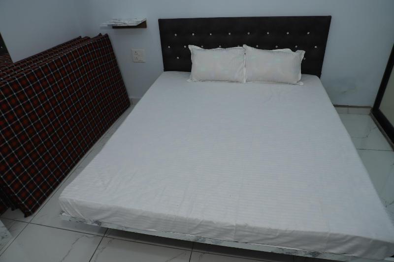 Satkar Home Stay - image 46