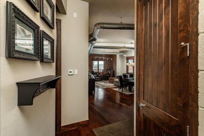 2Bed 2Ba Loft in LoDo RiNo- Mountain BallparkViews - image 30