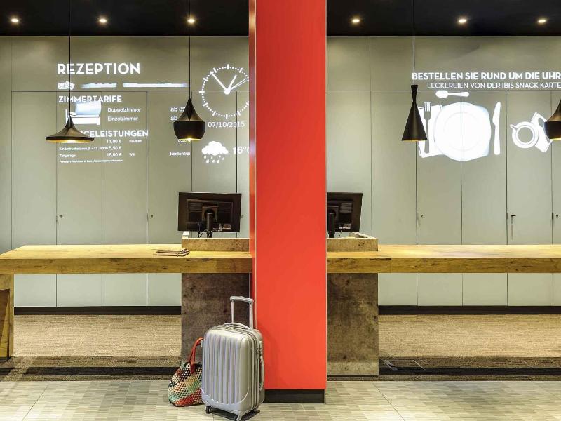 Ibis Berlin Hauptbahnhof - image 9