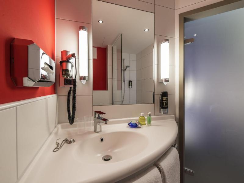 Ibis Muenchen City Ost - image 16