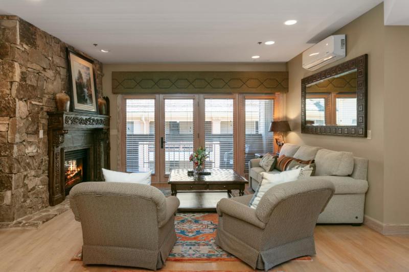 303 - Studio Royal Plaza condo - image 14