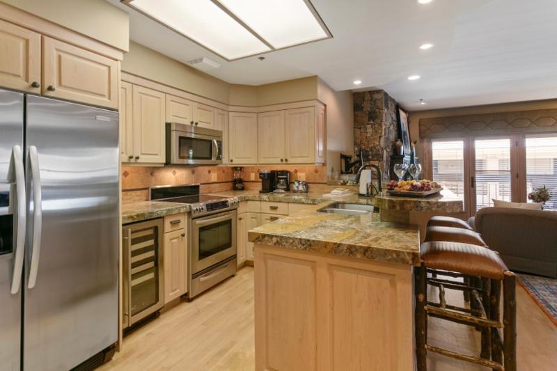 303 - Studio Royal Plaza condo - image 10