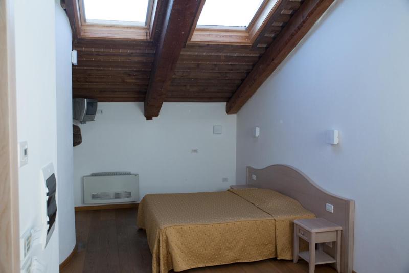 Double or Twin Room image 1