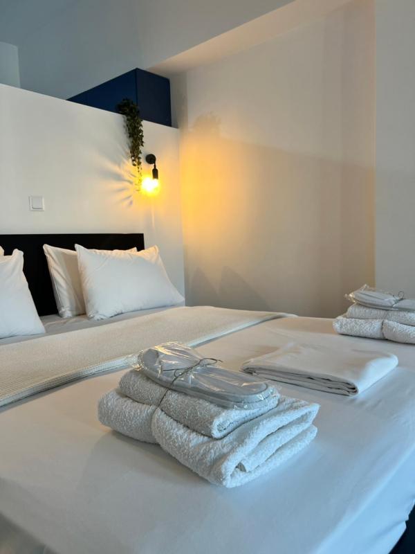 Aelis Suites in Psyrri - Rooftop Access & Acropolis View - image 5