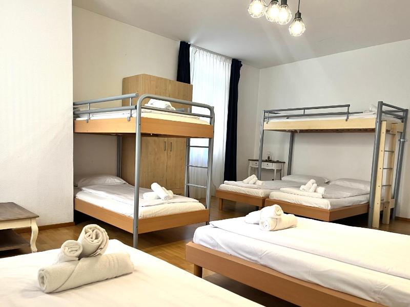 GuestHouse Lugano Studio Apartments by LR - image 9
