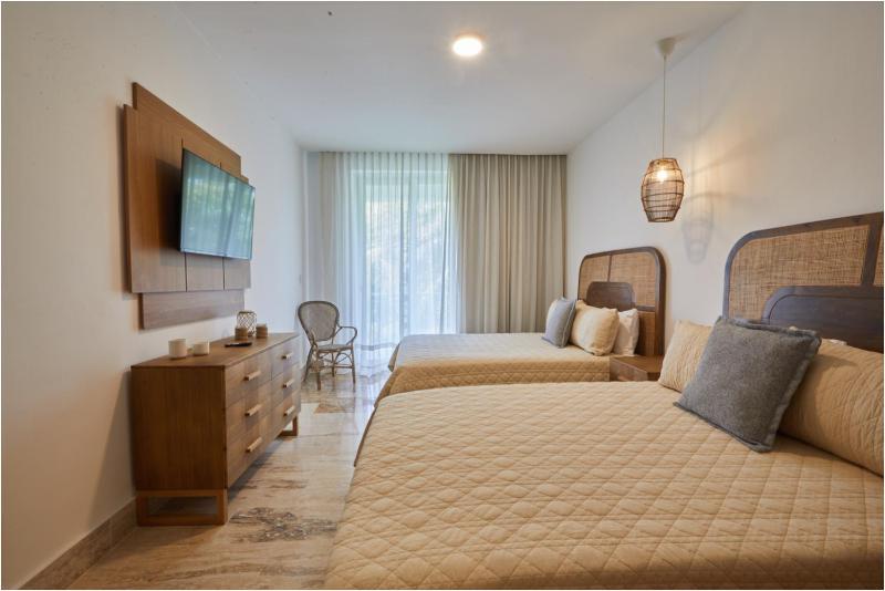 Apartamento Moderno en Playa Dorada Piscina & Playa - image 19