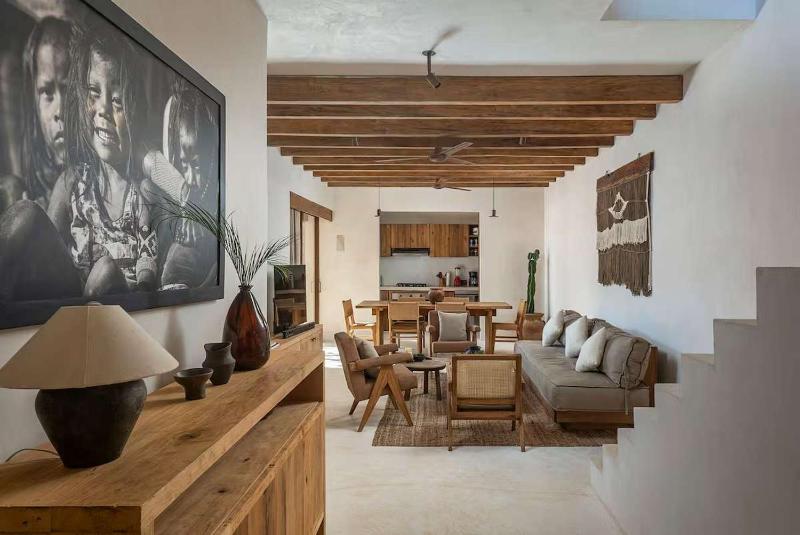 Stylish 3BR Villa with Rooftop Plunge Pool La Veleta Tulum - image 35