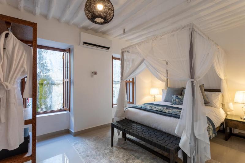Fort View Luxury Accommodation - image 16