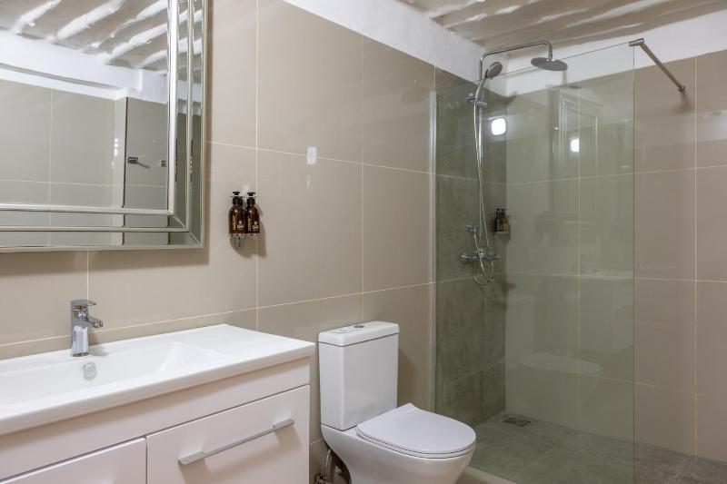 Fort View Luxury Accommodation - image 15