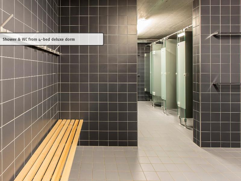Quadruple Room with Shared Bathroom image 2