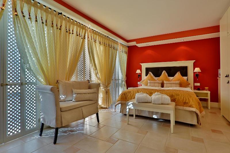 Single Room image 3